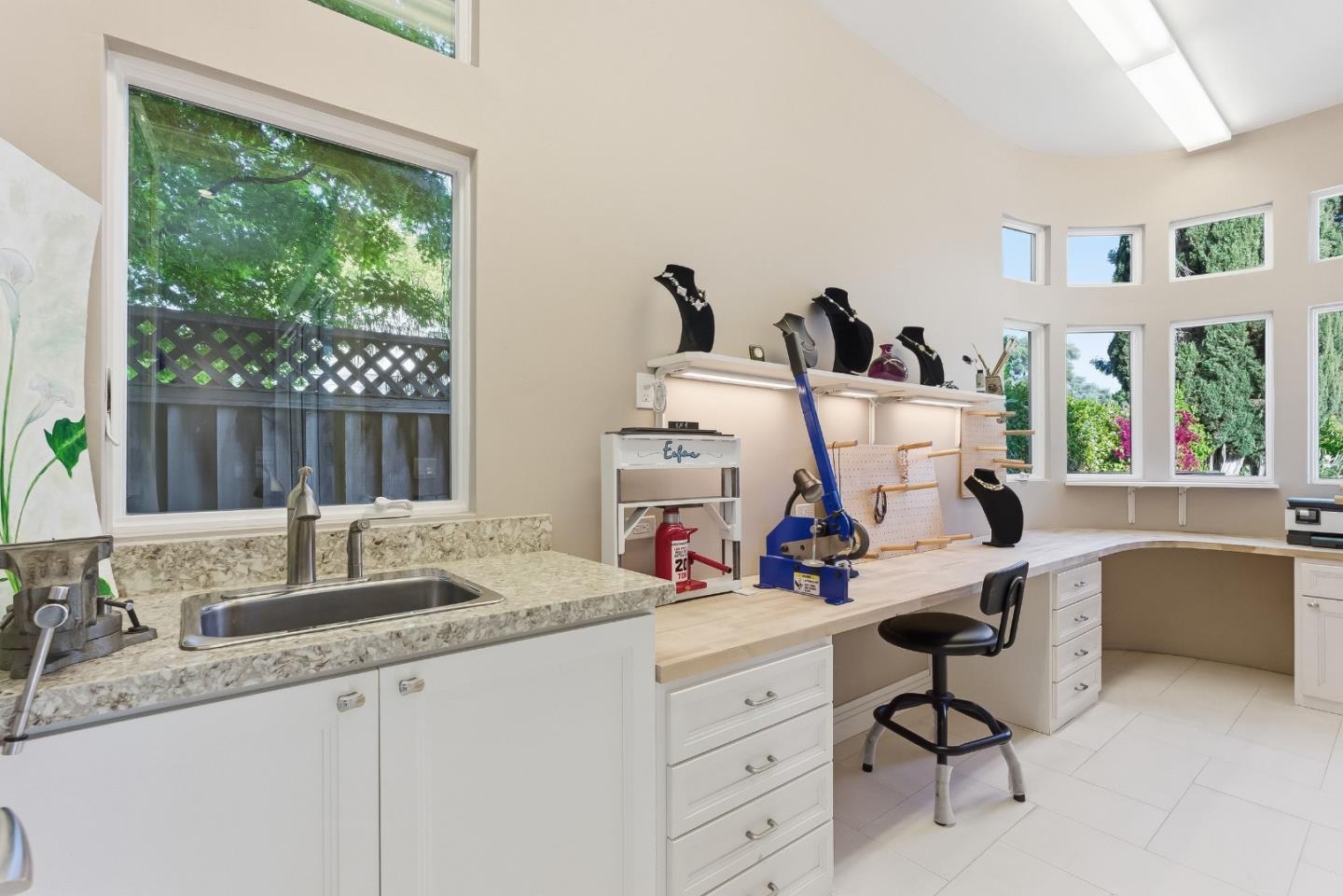 1344 University Avenue