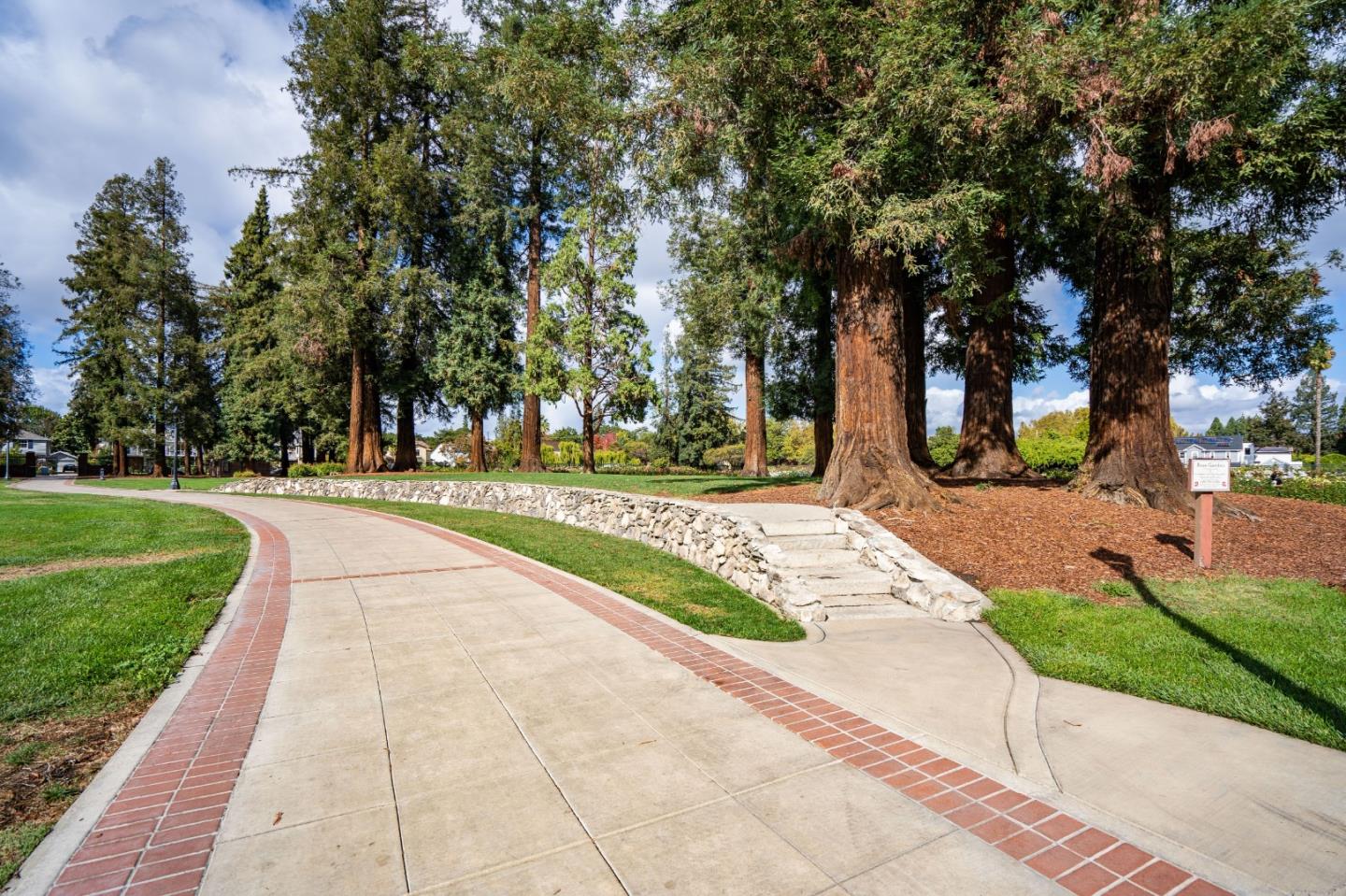 1344 University Avenue