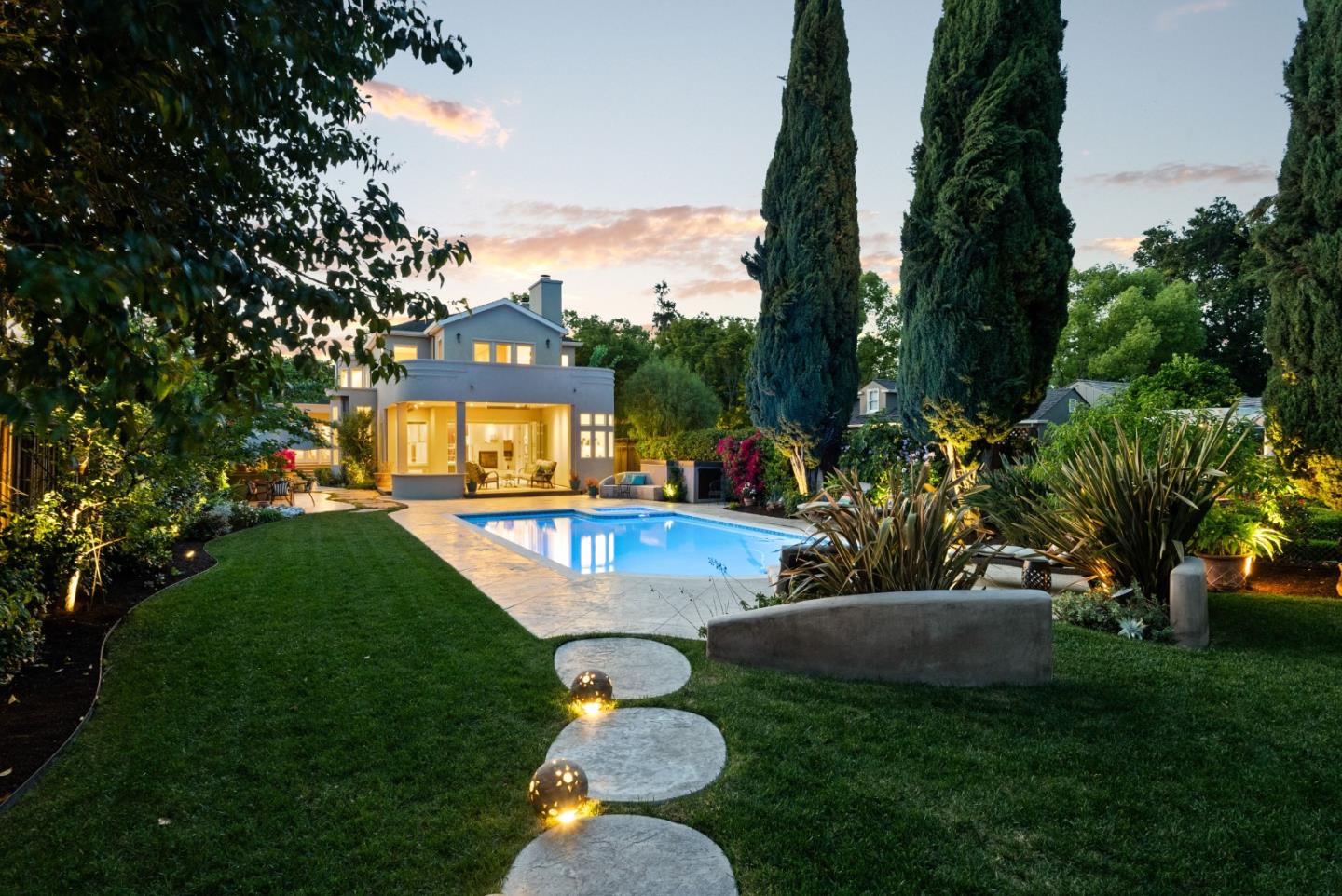 1344 University Avenue