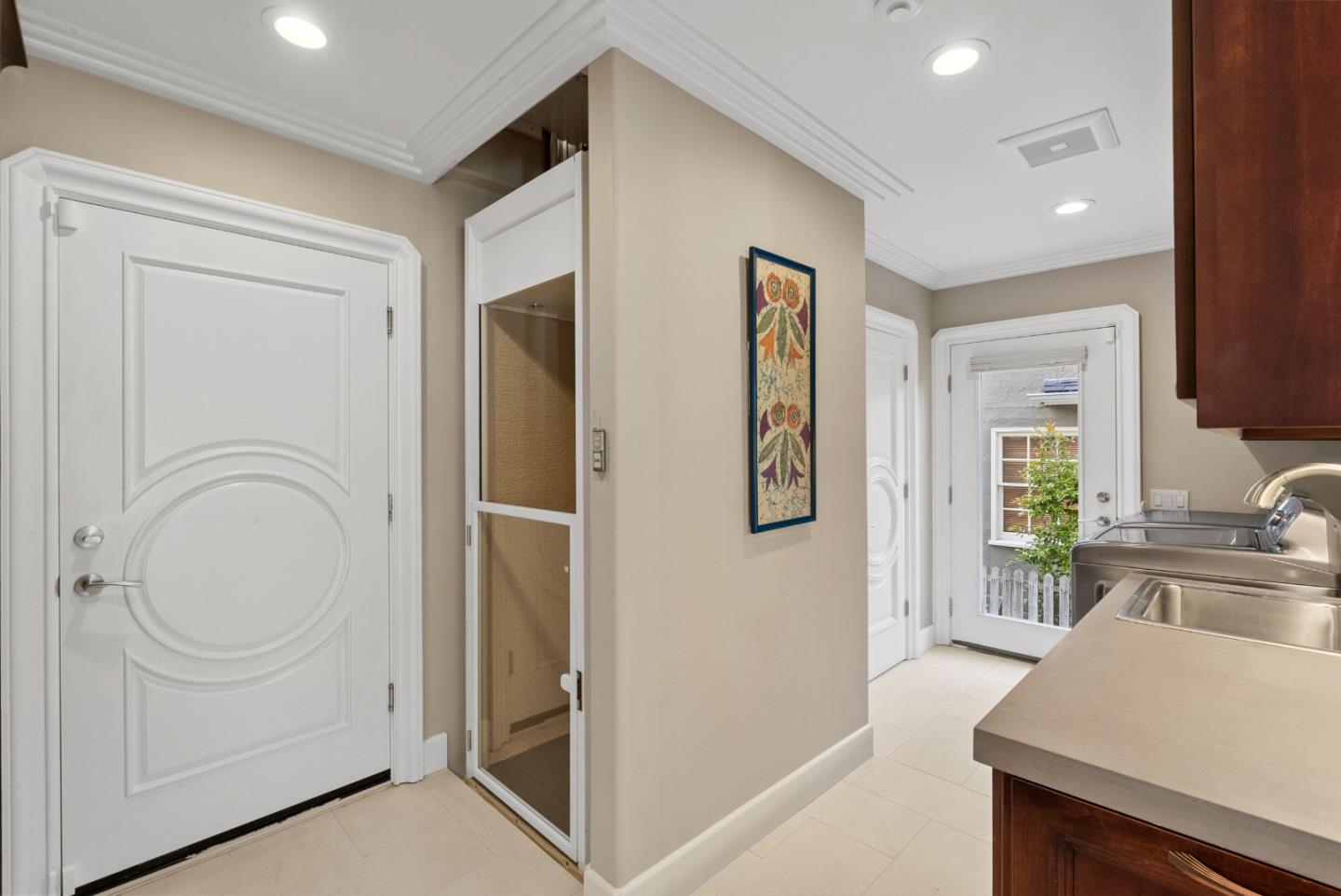 1344 University Avenue