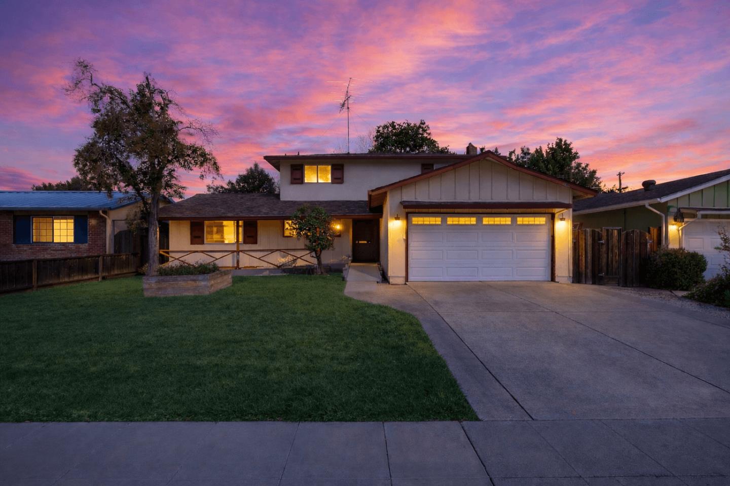 2261 Central Park Drive