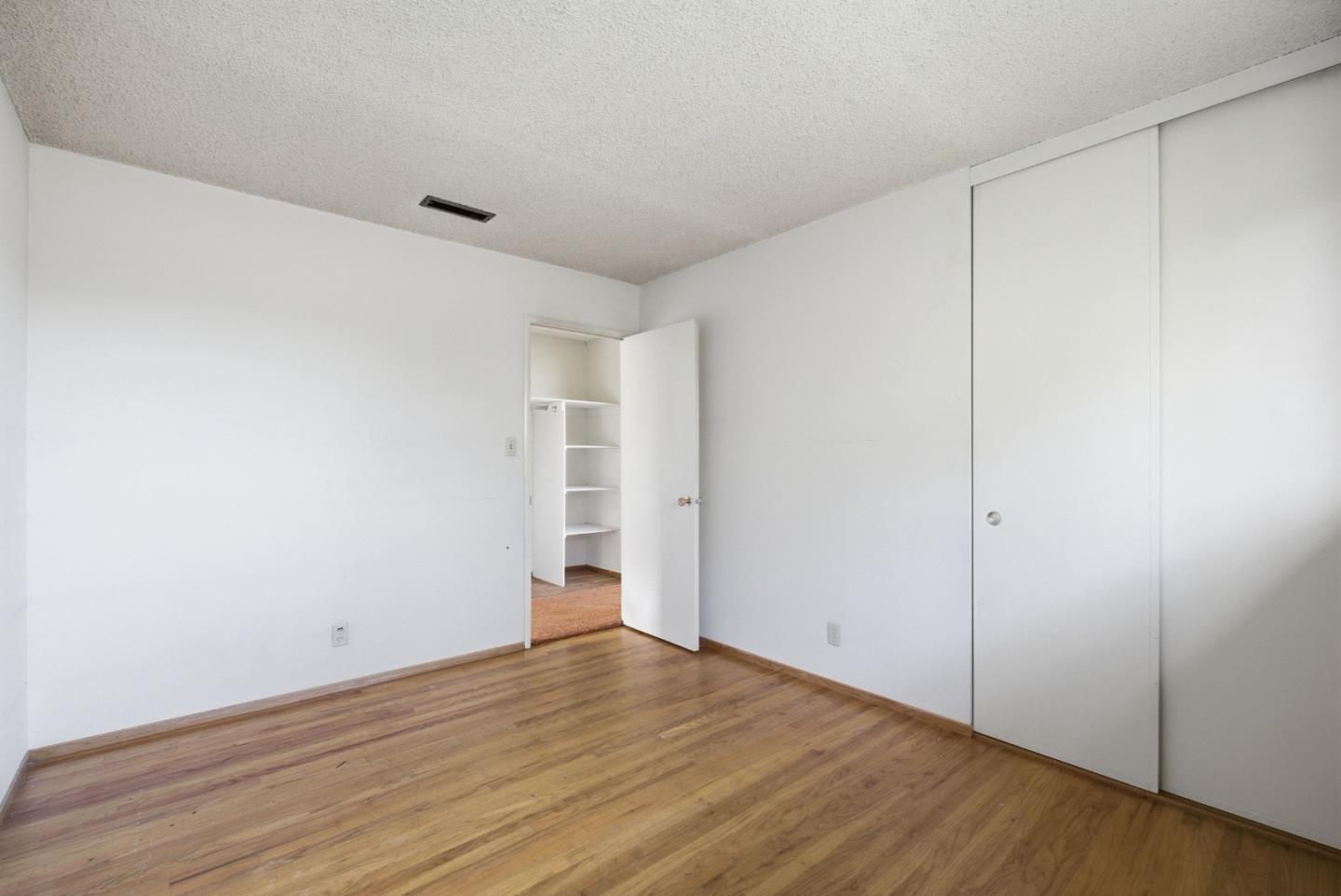 2261 Central Park Drive