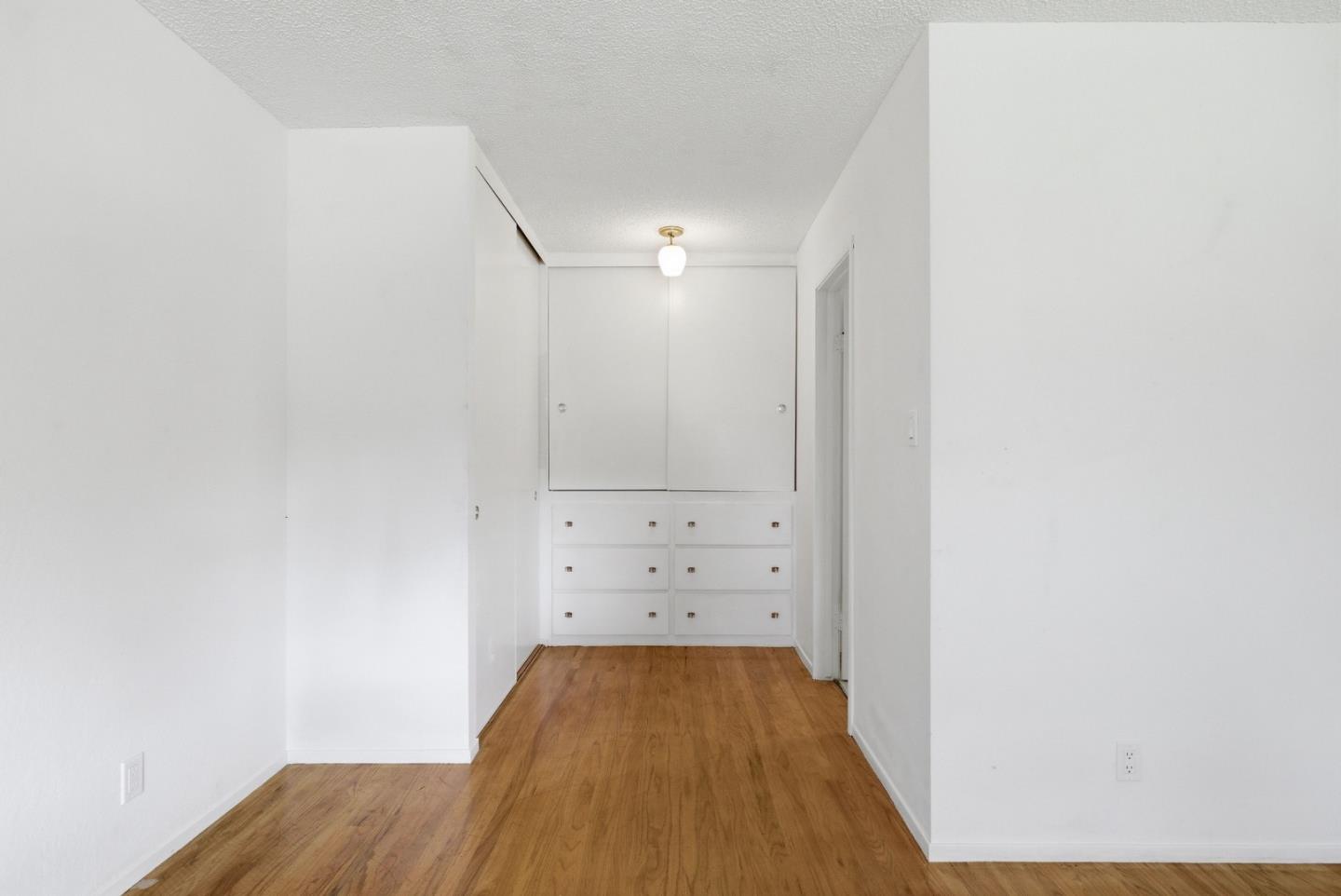 2261 Central Park Drive