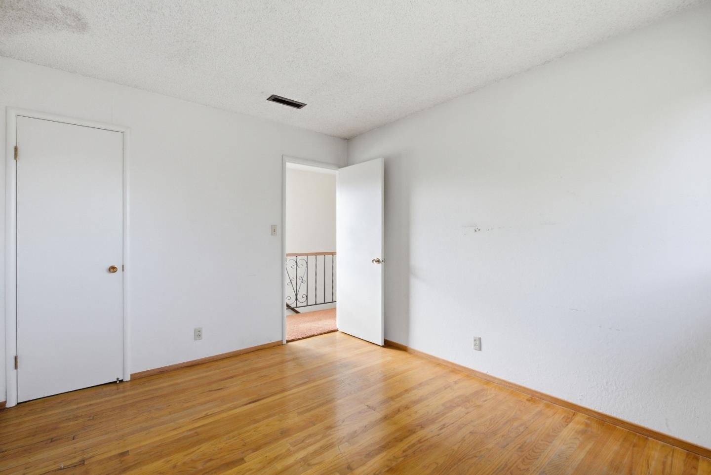 2261 Central Park Drive