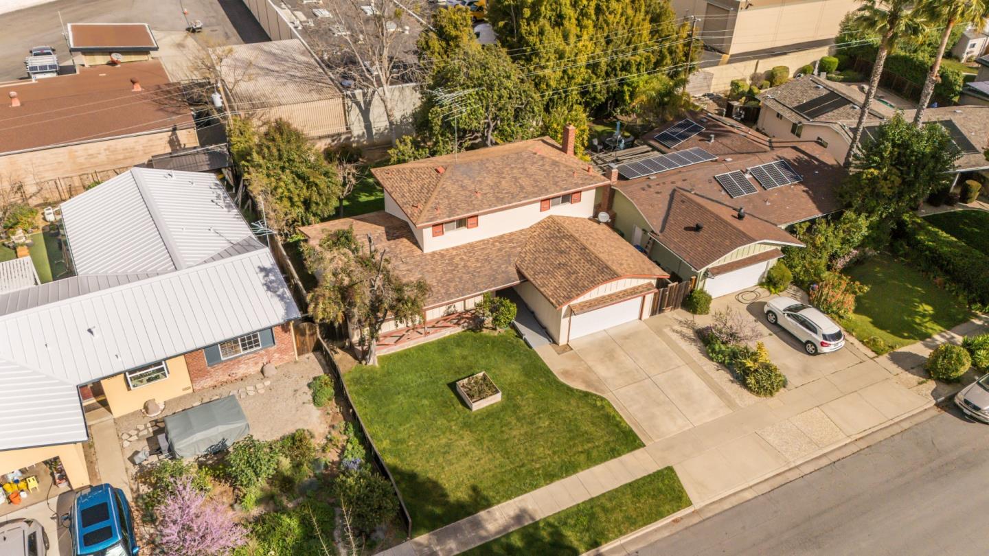 2261 Central Park Drive