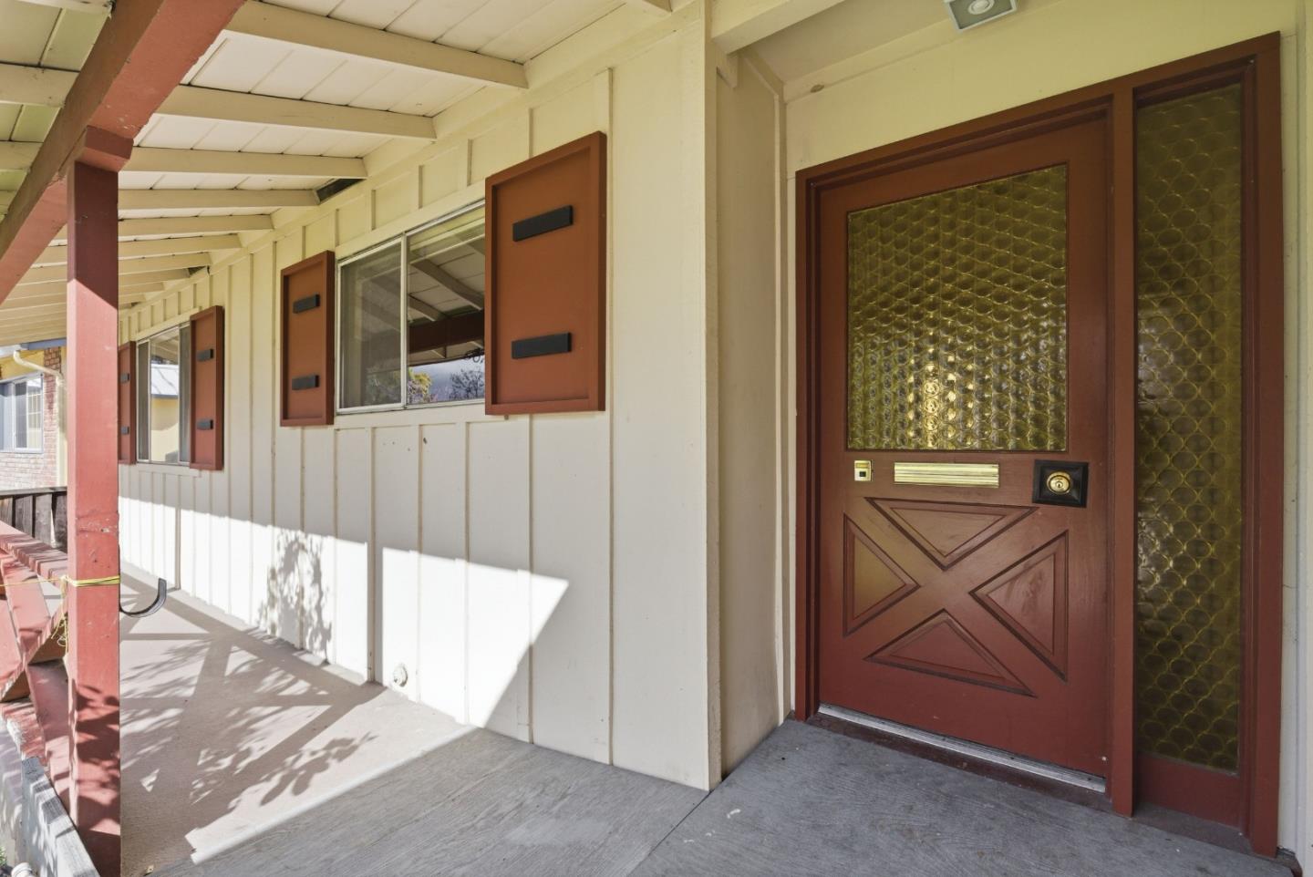 2261 Central Park Drive