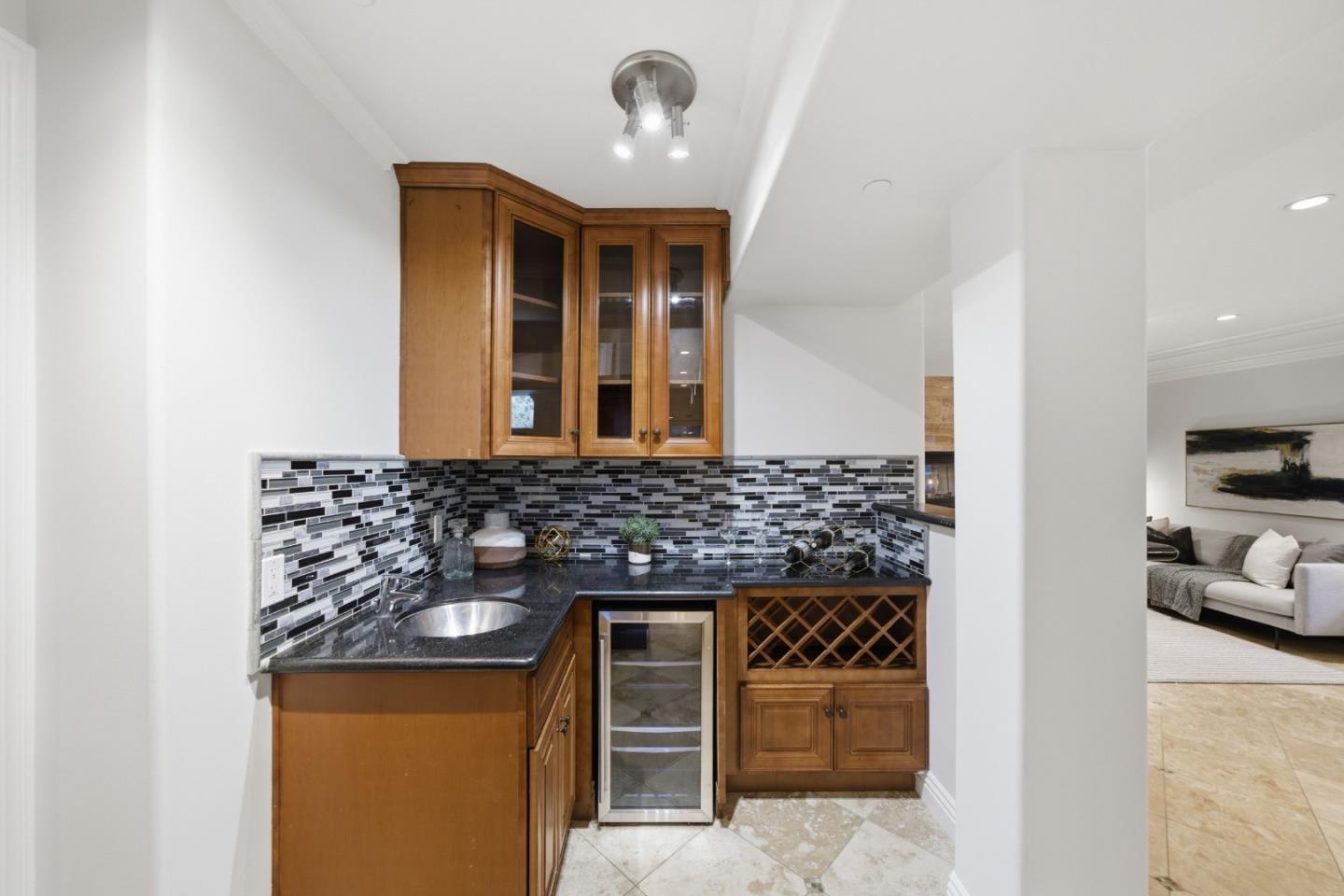 1481 West Hedding Street