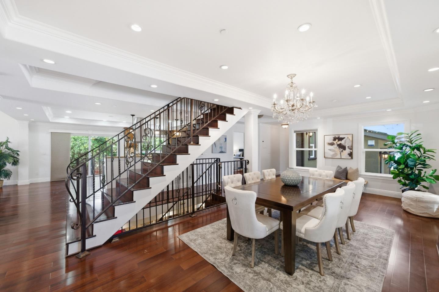 1481 West Hedding Street