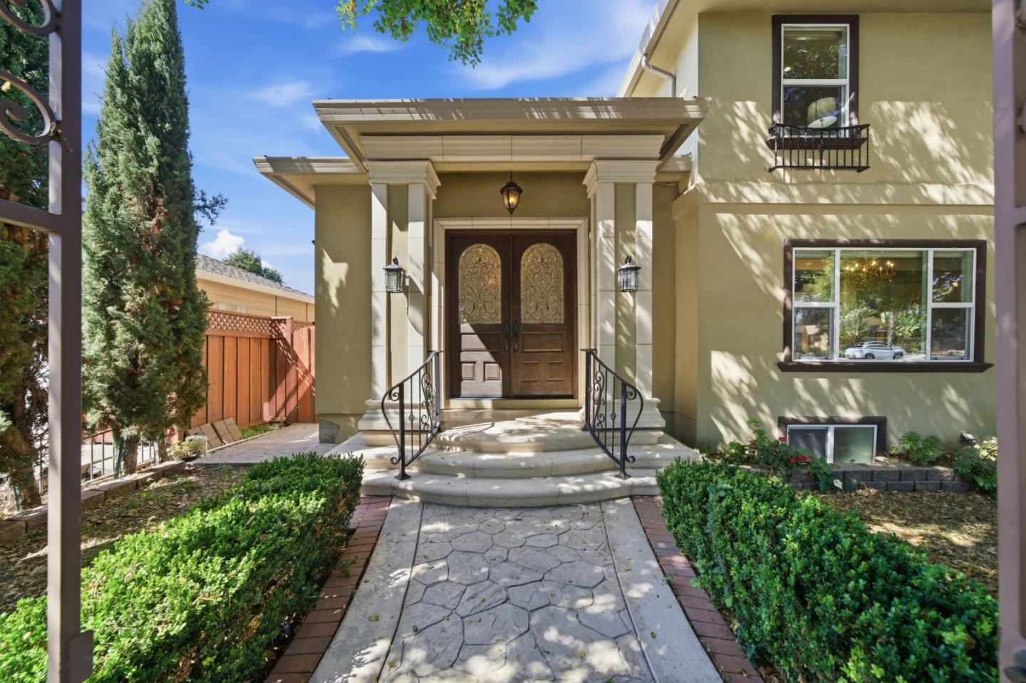 1481 West Hedding Street