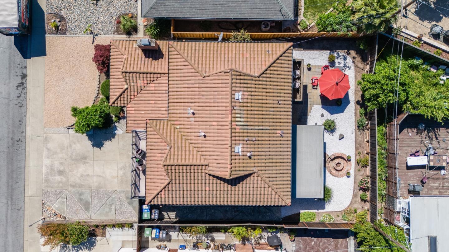 871 Founders Lane