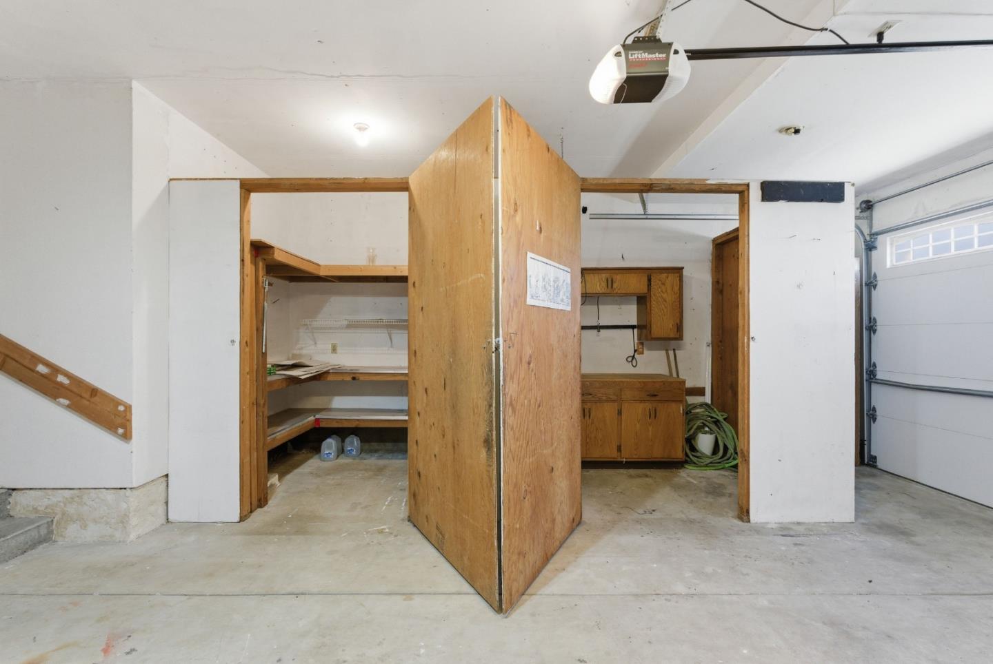 871 Founders Lane