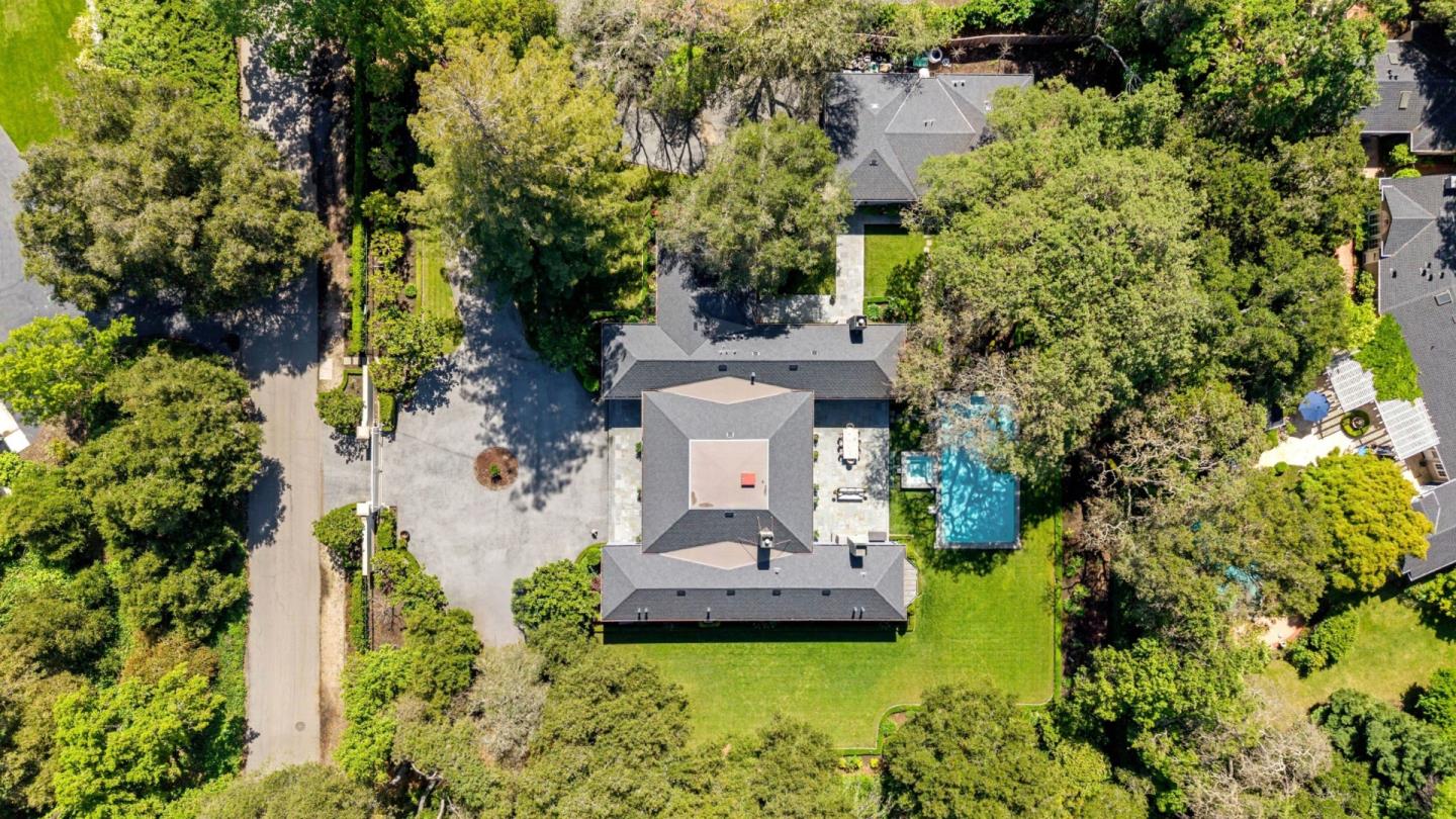 187 James Avenue