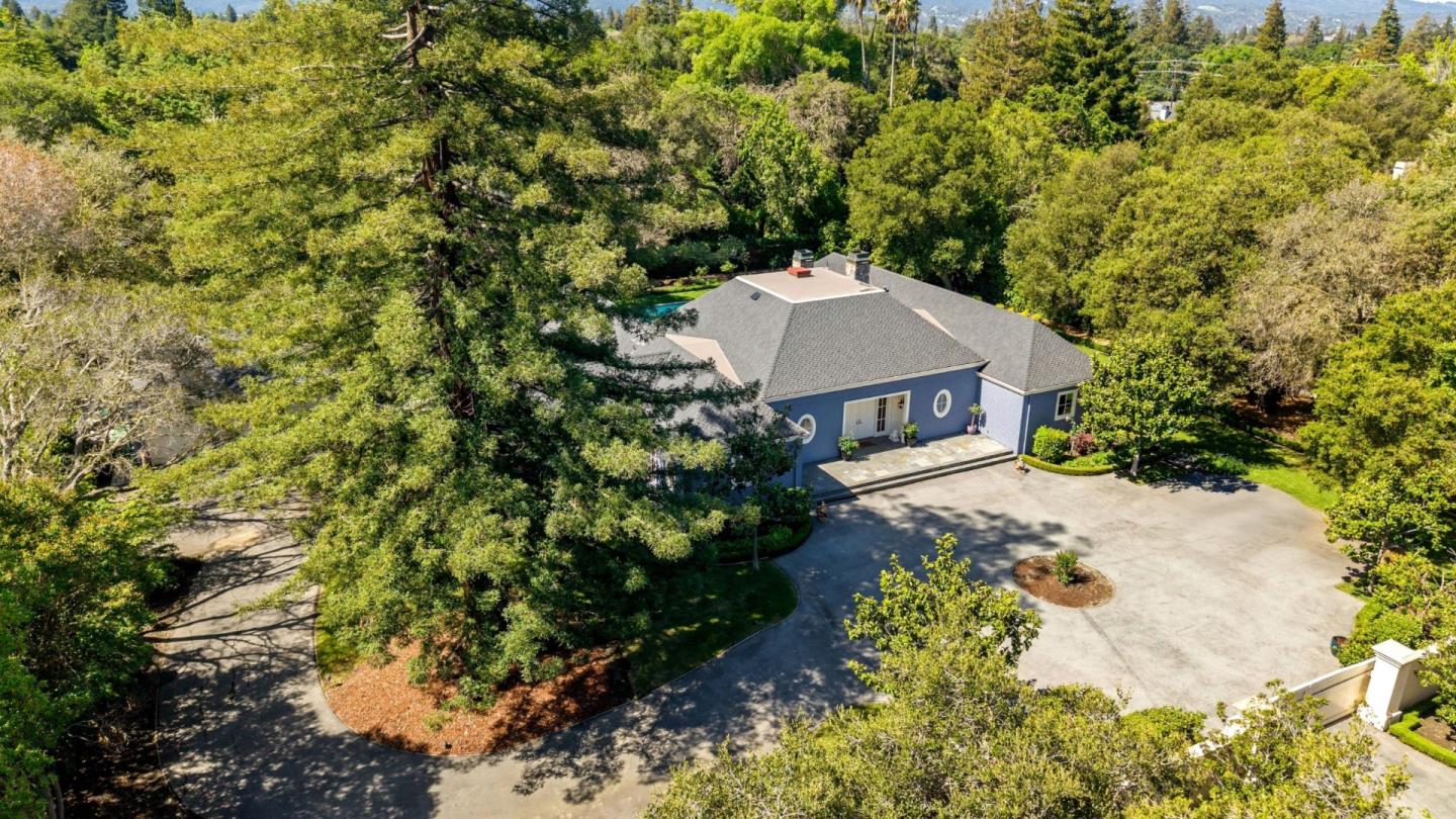 187 James Avenue