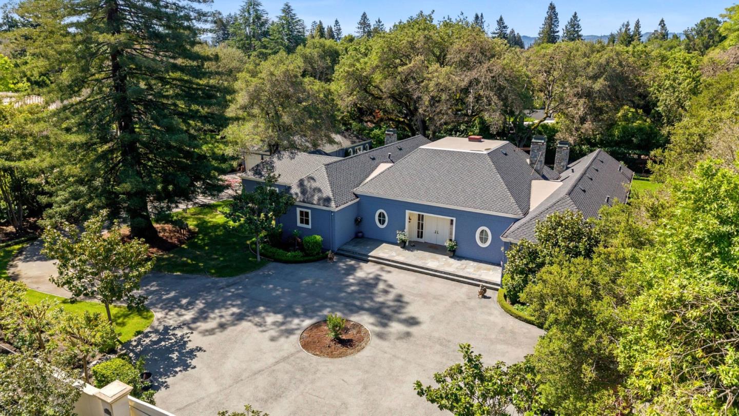 187 James Avenue