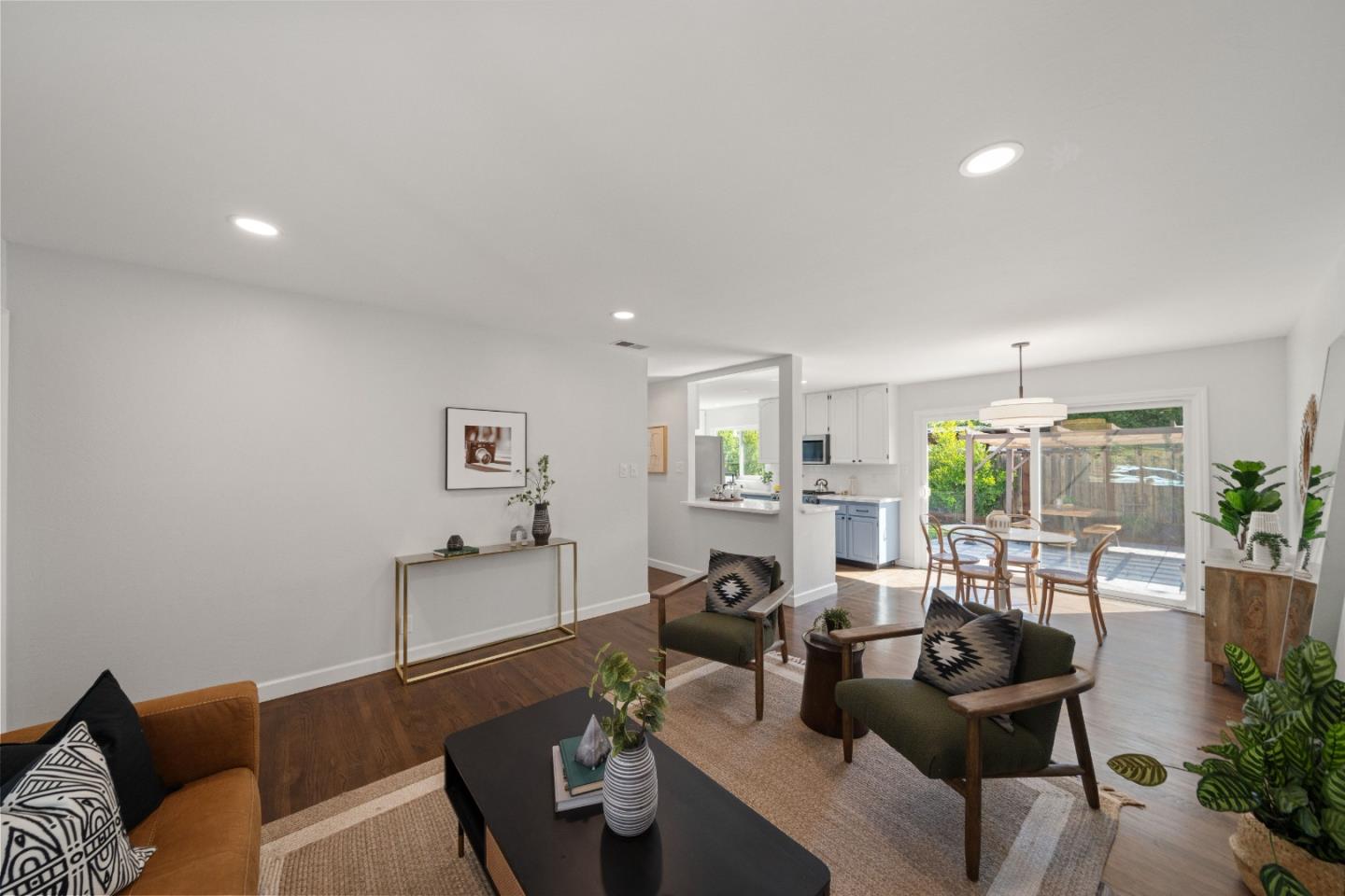2684 Sutro