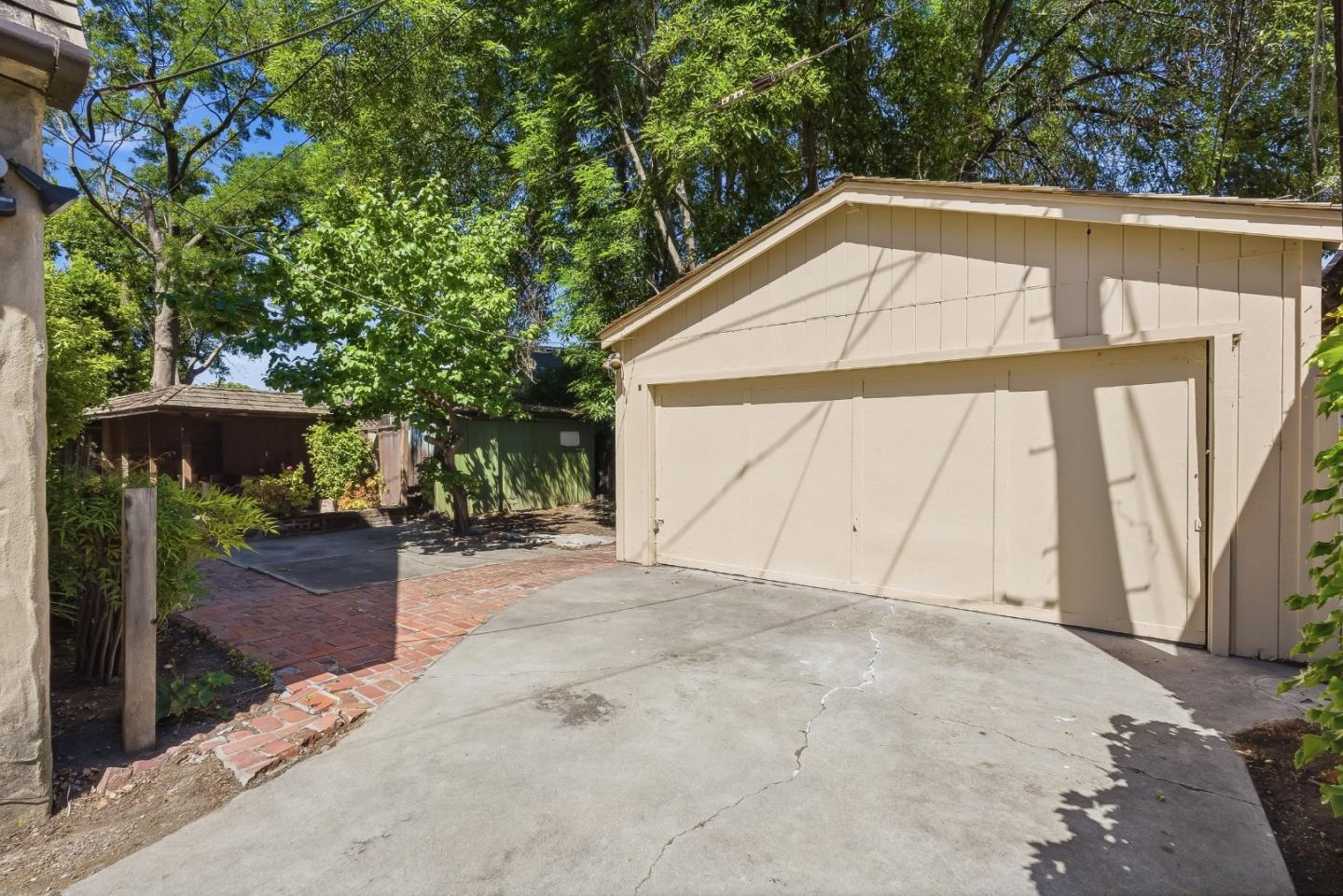 1333 Shasta Avenue