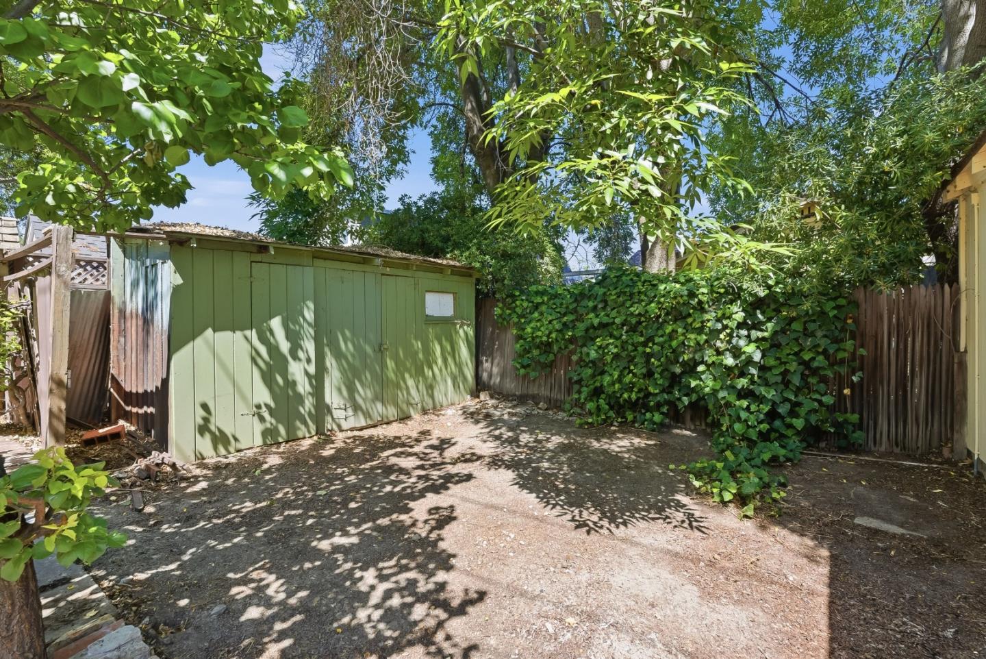 1333 Shasta Avenue