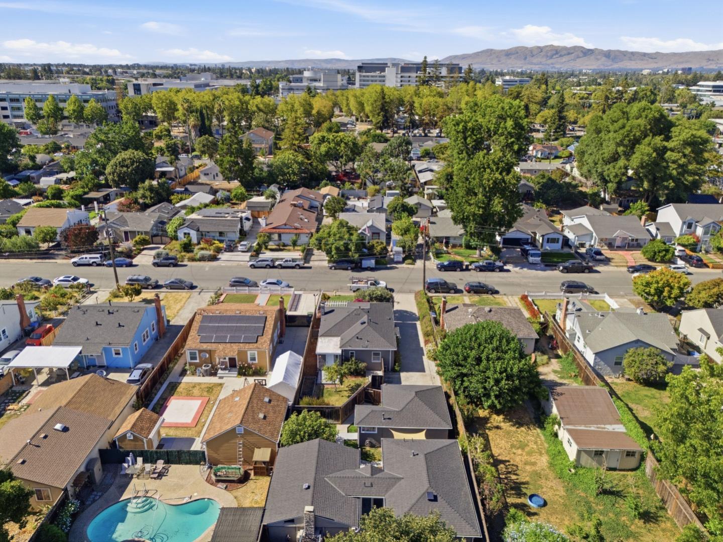 2268 Maywood AVE