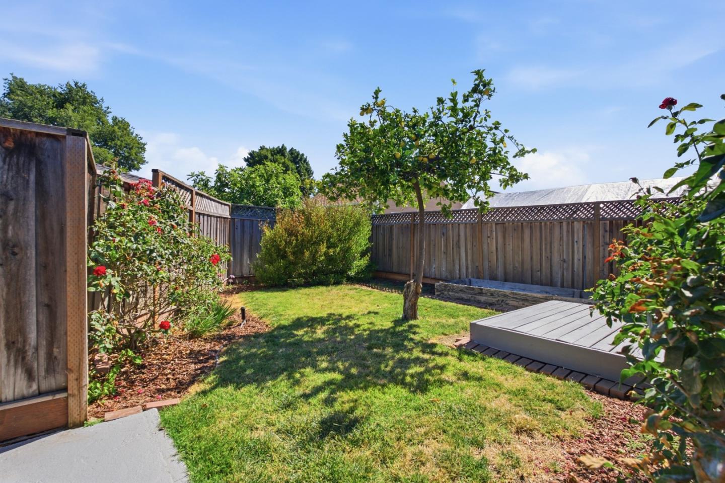 2268 Maywood AVE