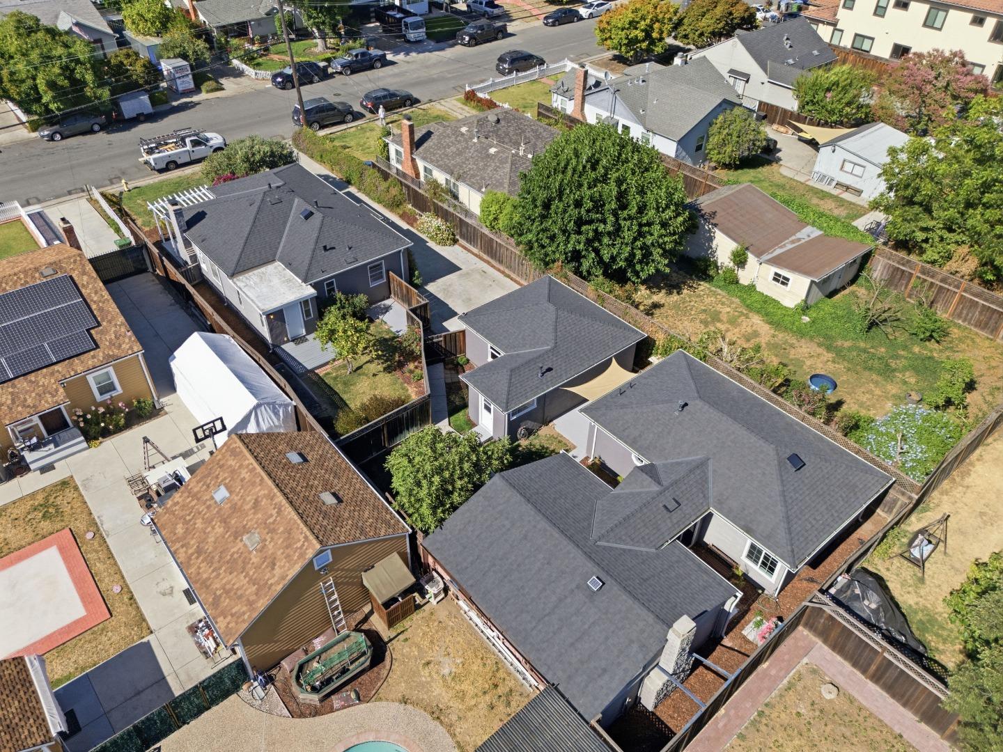 2268 Maywood AVE