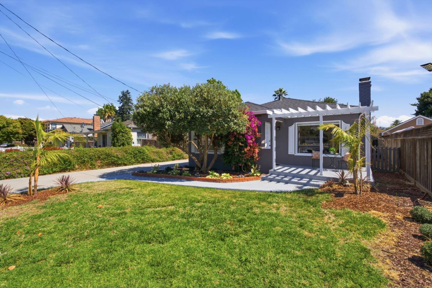 2268 Maywood AVE