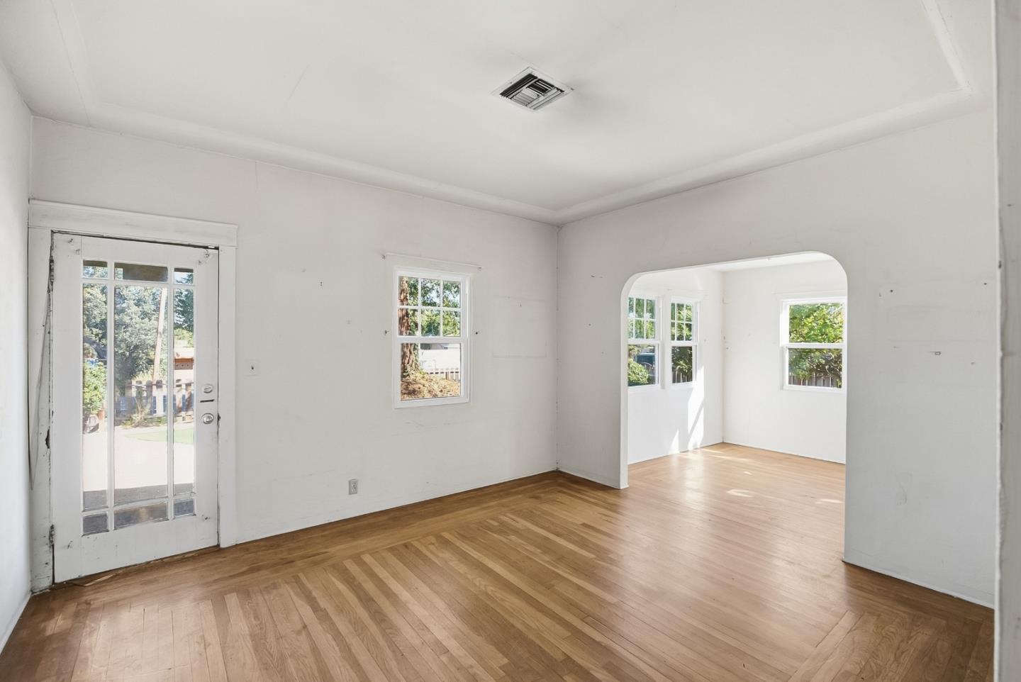 916 Franquette AVE