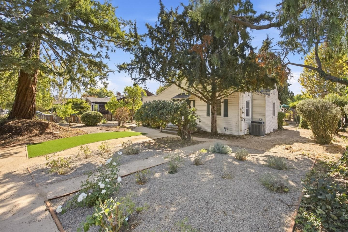 916 Franquette AVE