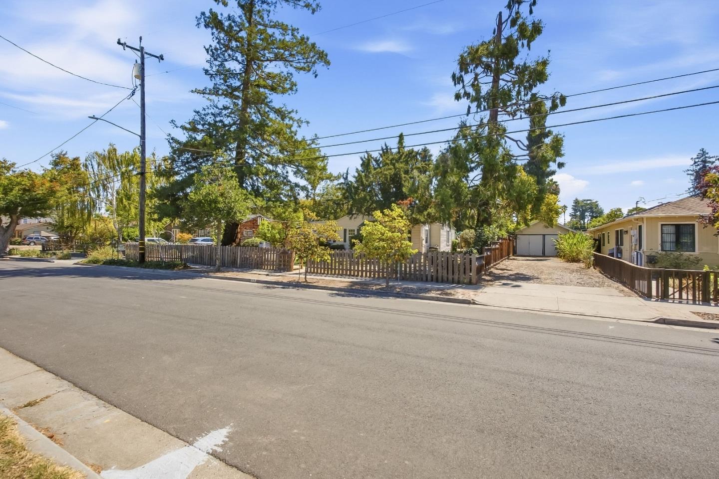916 Franquette AVE