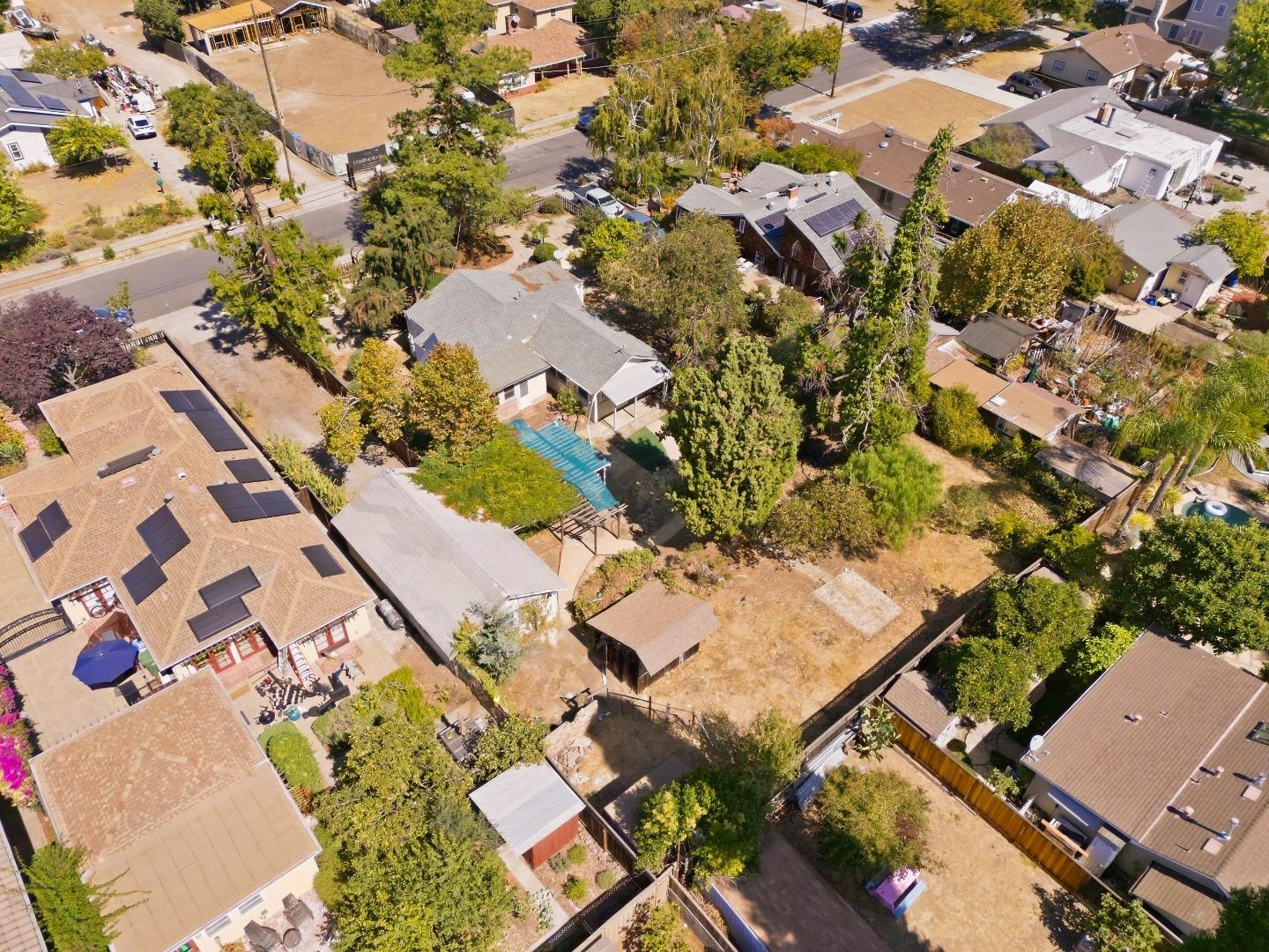 916 Franquette AVE