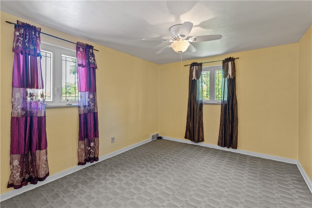 3919 Meadowbrook Blvd