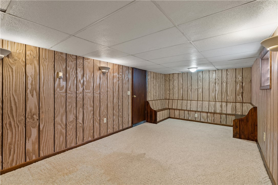 3919 Meadowbrook Blvd