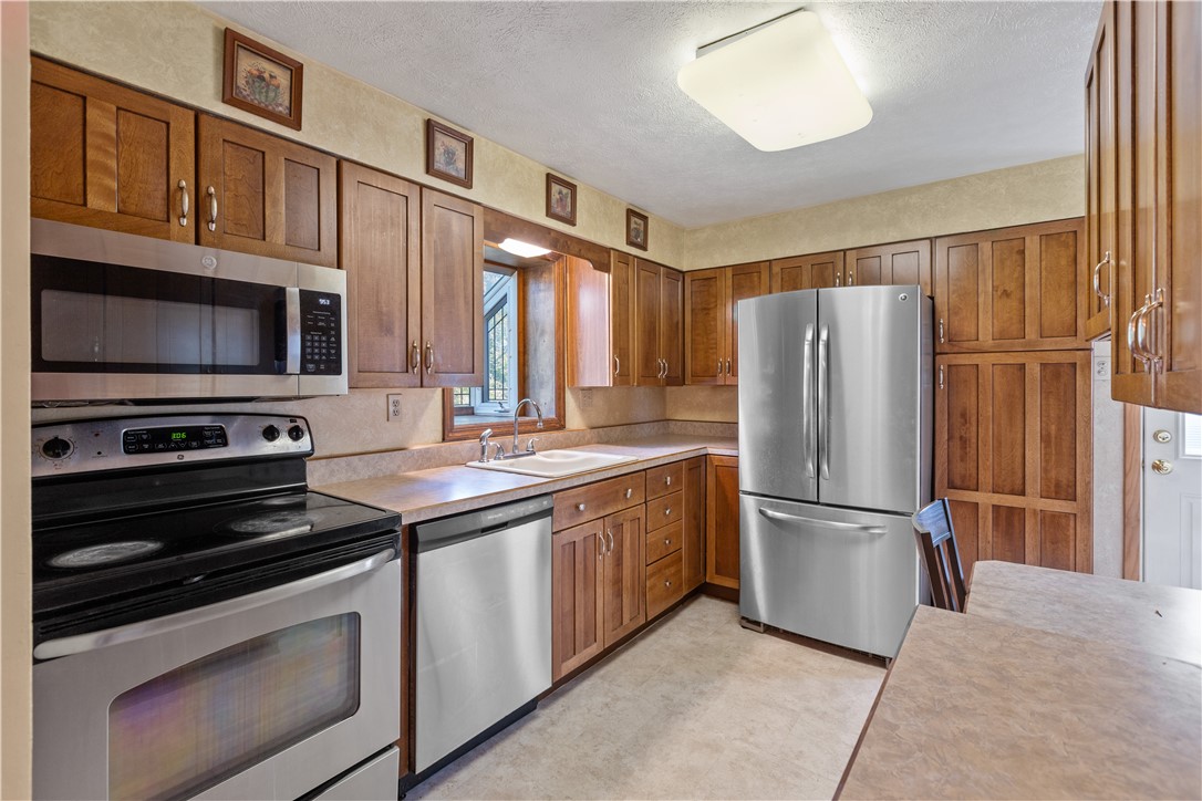 3919 Meadowbrook Blvd