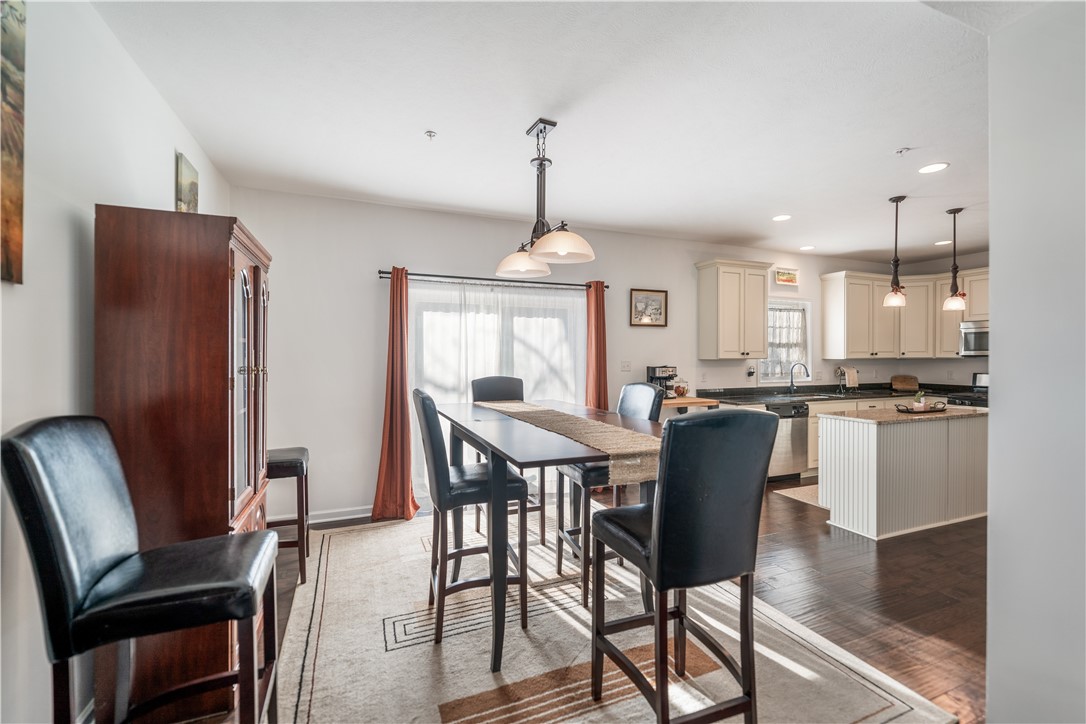 3098 Raintree Dr