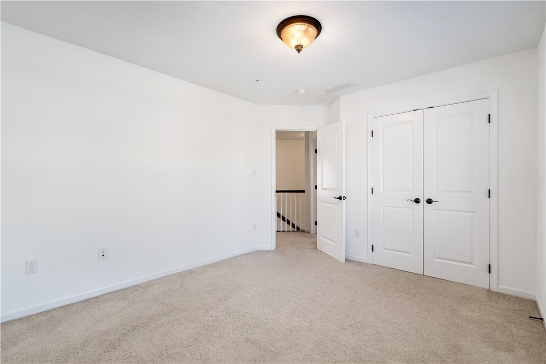 3098 Raintree Dr