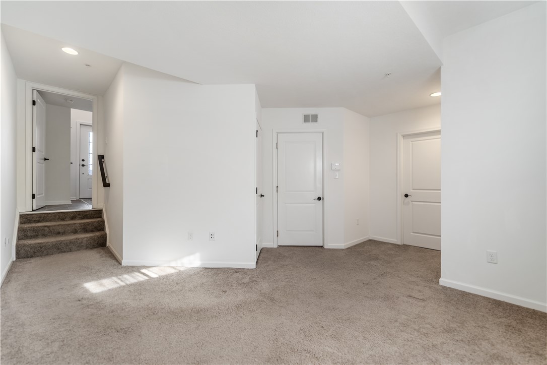 3098 Raintree Dr