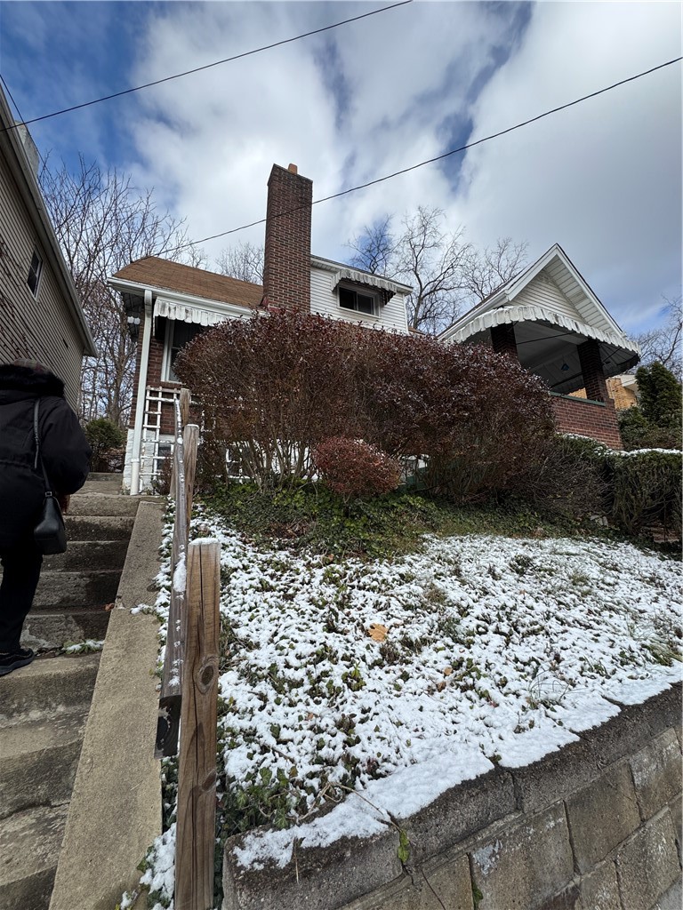 1339 Laketon Rd