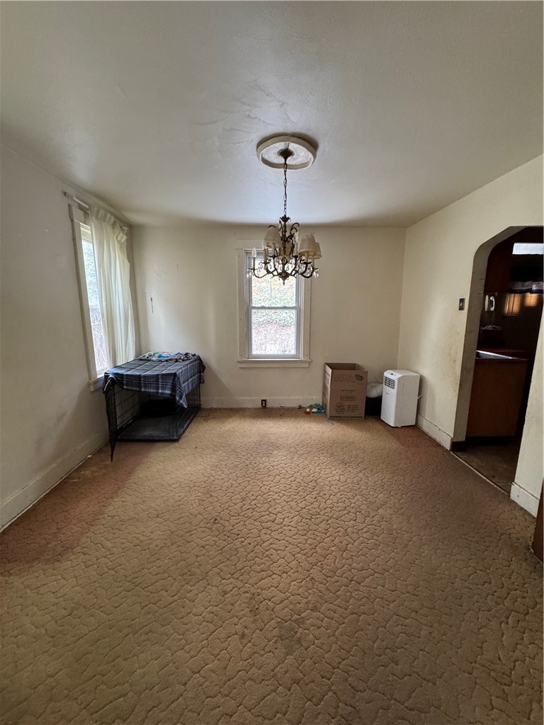 1339 Laketon Rd