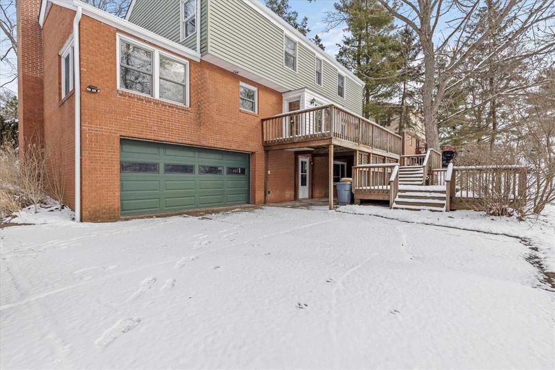 1561 King Charles Drive