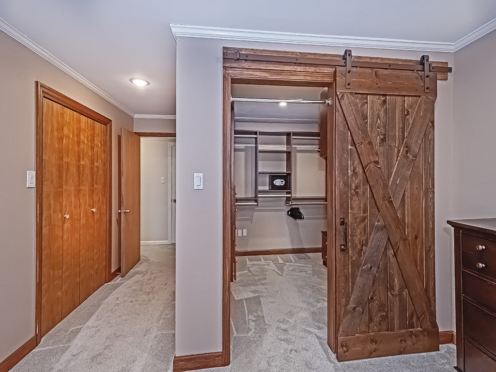 461 Fairview