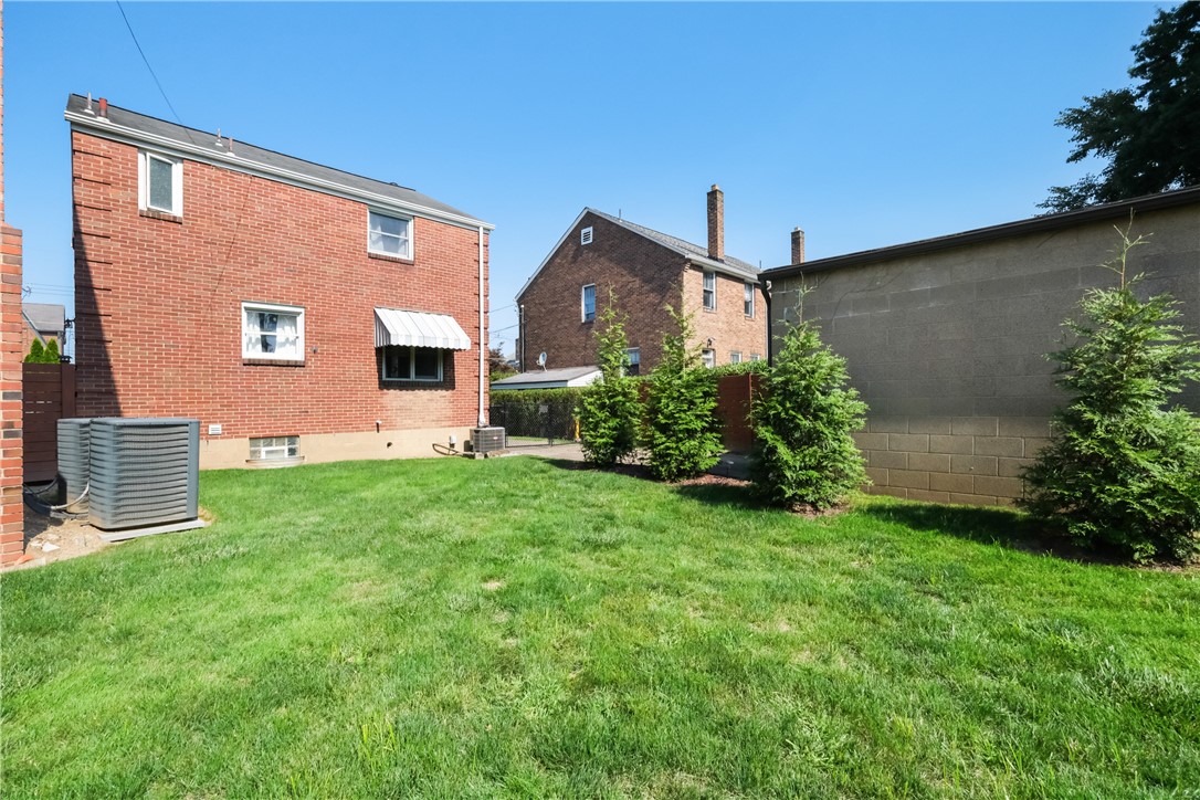 108 Stanton Court West