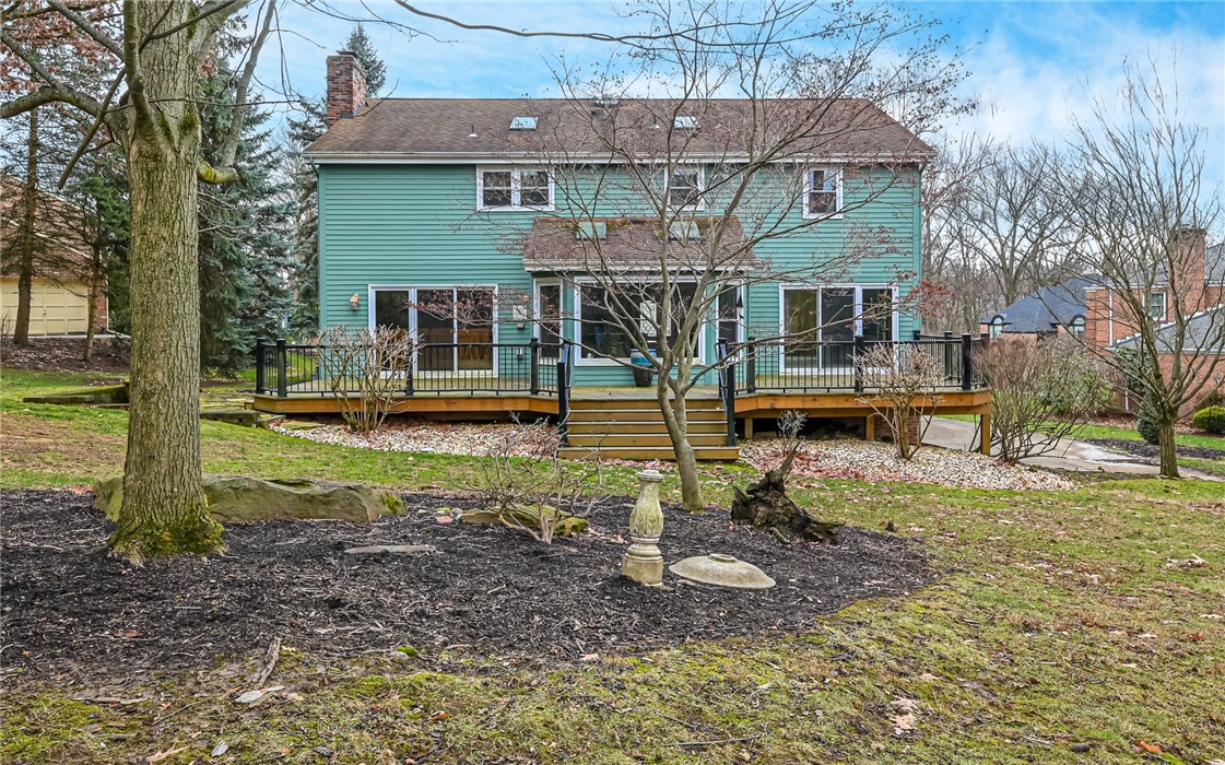 2572 Barnwood Dr