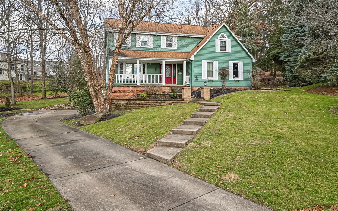 2572 Barnwood Dr