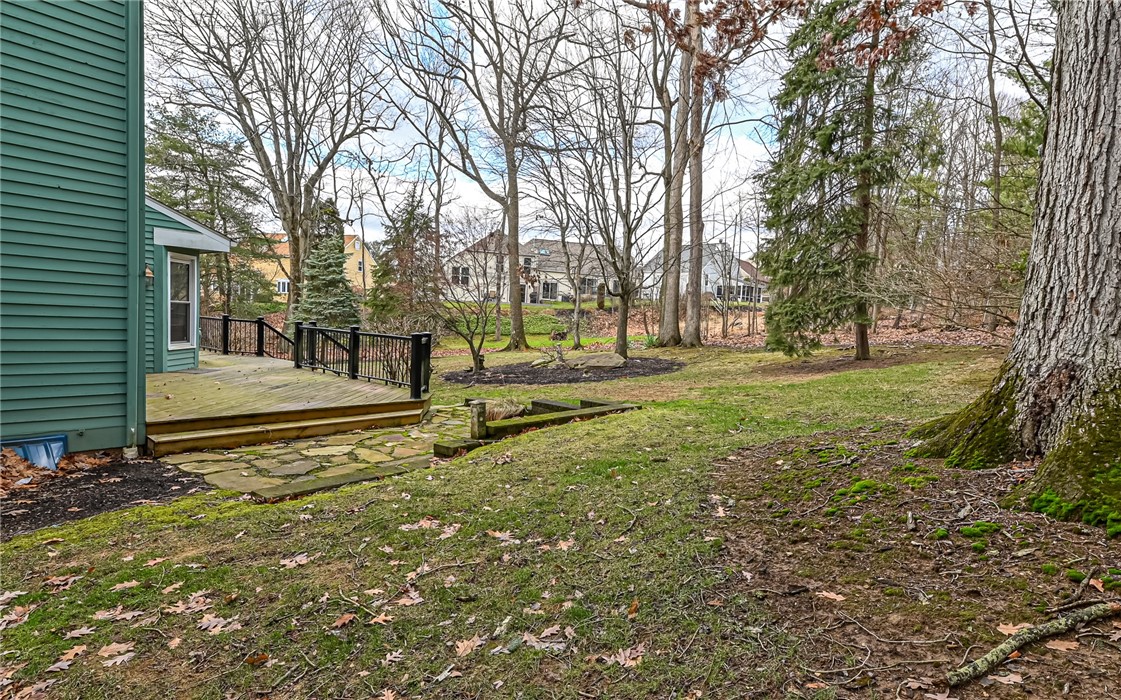 2572 Barnwood Dr