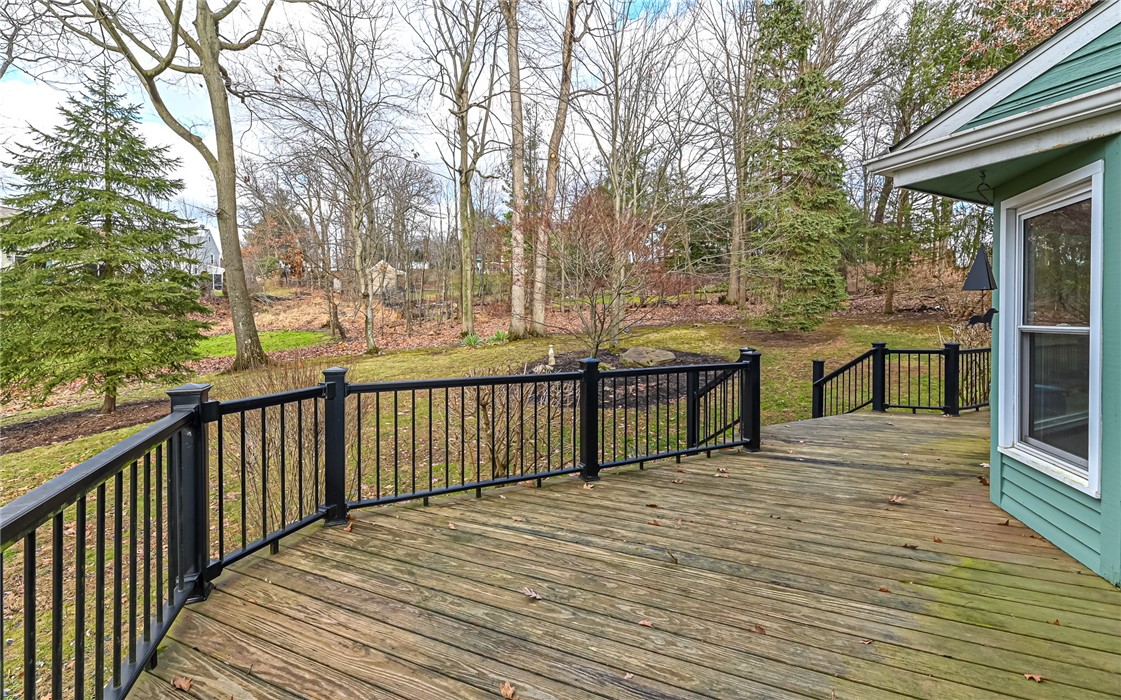 2572 Barnwood Dr