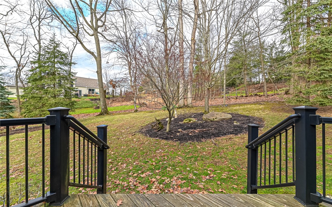 2572 Barnwood Dr