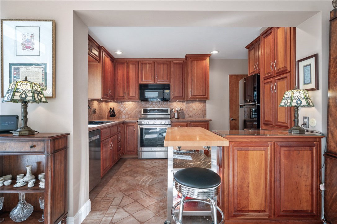 529 Sycamore Road