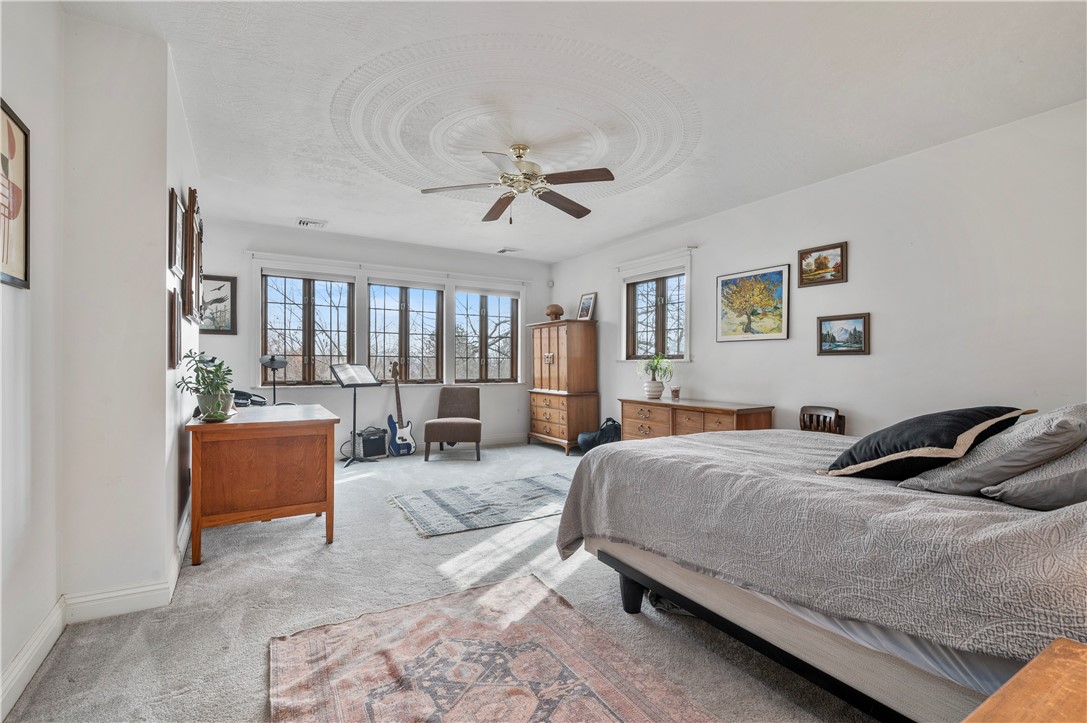 620 North Franklin Ave