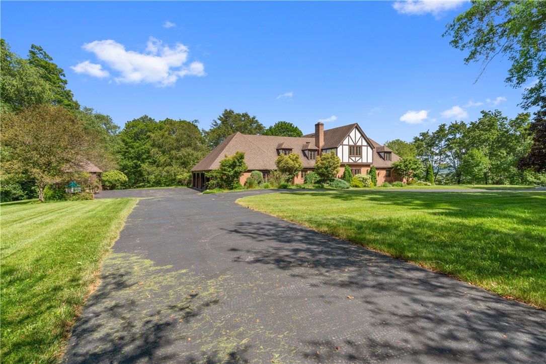 620 North Franklin Ave