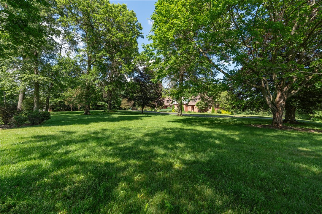 620 North Franklin Ave