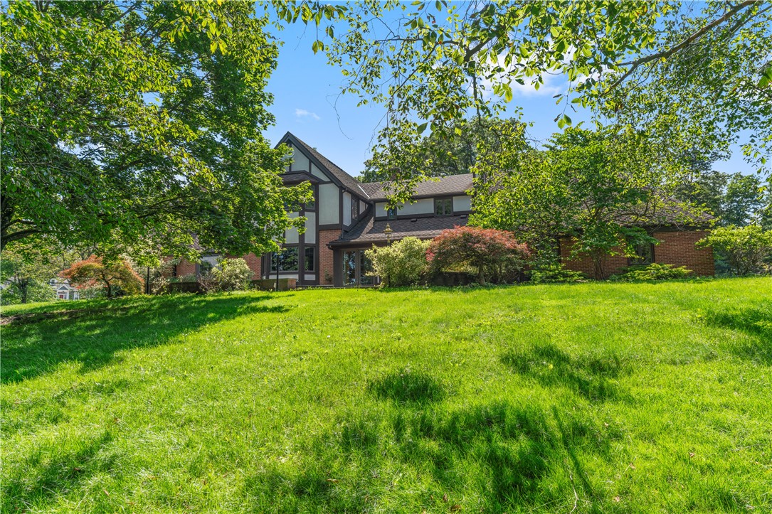 620 North Franklin Ave